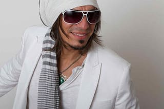 Qué es de la vida de Derek López, el cantante del hit noventoso "Batida de coco"