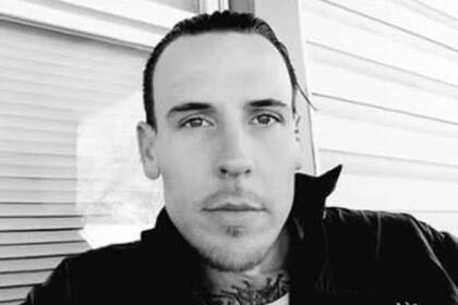 Sink tenía una hija de 20 años e intentaba cambiar el rumbo de su vida en un centro de rehabilitación para así poder dar el ejemplo para su primogénito.