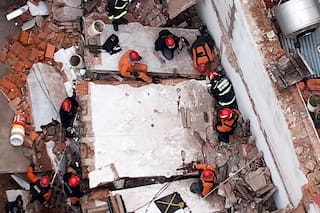 Un joven de 21 años quedó atrapado bajo los escombros casi cuatro horas tras un derrumbe