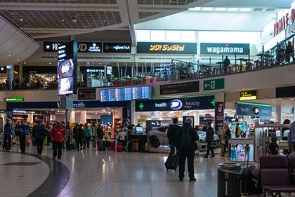 Desalojaron el aeropuerto de Gatwick en Londres por un objeto sospechoso