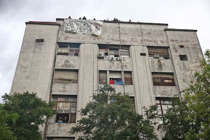 Desalojo en un edificio de Parque Patricios
