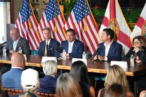 DeSantis amenaza con bloquear HB7031 que reduciría impuestos turísticos del 6% al 5.25% desde julio 2025