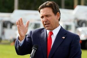 Legisladores republicanos rechazan otra propuesta antiinmigrante de Ron DeSantis