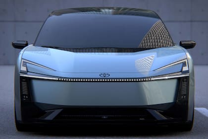 Desaparece parrilla tradicional en el frontal