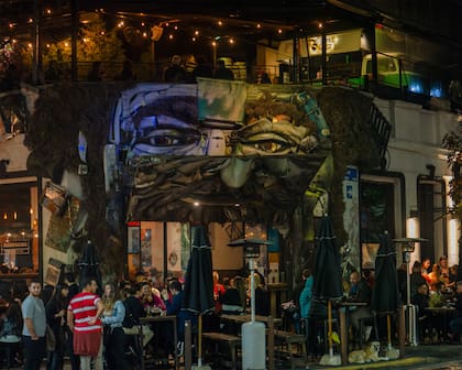 Desarmadero tiene más de 40 canillas de cerveza artesanal