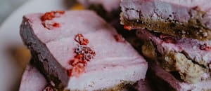 El truco para hacer barritas heladas de yogur híper nutritivas