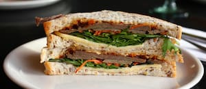 Tres ideas simples y rendidoras de sándwiches ruteros para comer durante el viaje