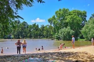 Tres playas en las que te podés meter al agua y ubicadas a una hora de Buenos Aires