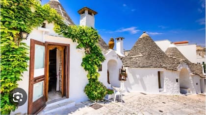 Desde 1909, estas construcciones están protegidas por el Estado italiano, y en 1996 fueron declaradas Patrimonio de la Humanidad por la UNESCO.