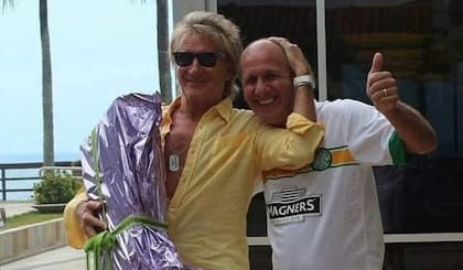 Desde 2017, cuando Rod empezó a usar zapatillas, Daniel comenzó a fabricarle réplicas exactas de todos los modelos y colores, incluyendo unas con el escudo del Celtic que destacan especialmente.