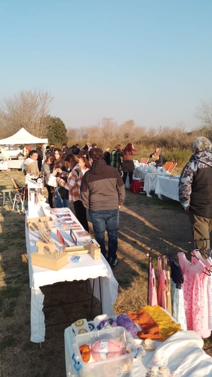 Desde accesorios hasta cerámica, la feria ofrece una variedad de alternativas