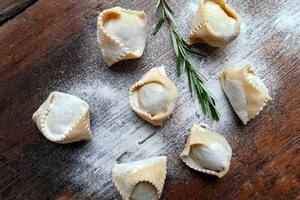 Desde agosto de 2020 Jornal, en el barrio de Saavedra, sumó pastas para envío a domicilio como una forma de reinventarse en pandemia