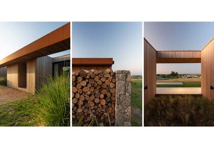 Desde el acceso de la casa, un patio divide los distintos programas: De un lado, el sector de uso compartido y del otro, los dormitorios.