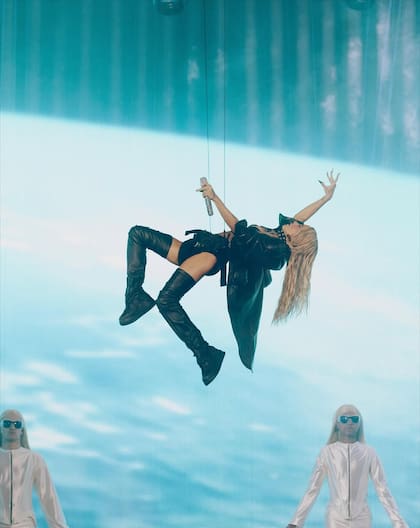 Desde el aire, Tini en Tecnópolis