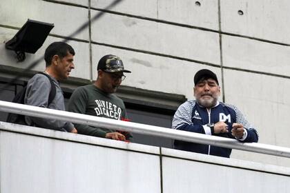 Desde el balcón del hotel: la emoción de Maradona