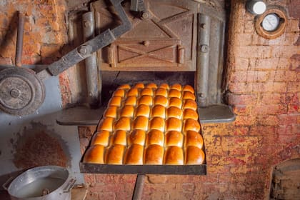 Desde el expresidente Carlos Menem, hasta figuras como Santiago del Moro y Marcelo Tinelli, han probado sus famosos panes