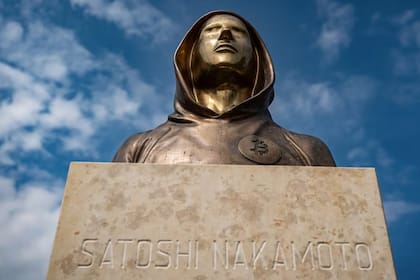 Desde el lanzamiento de bitcoin, varios acusados han sido señalados como posibles personas detrás de Satoshi Nakamoto