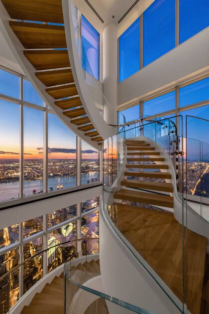 Desde el último piso puede observarse la curvatura de la Tierra