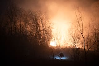 Mujeres que combaten incendios forestales en la primera línea de fuego