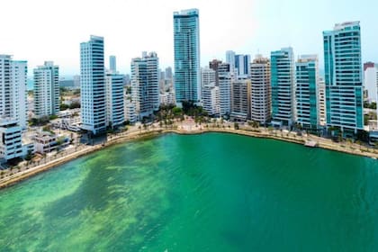 La ciudad de Cartagena, con sus playas y modernidad, se convirtió en uno de los destinos elegidos por jubilados de todo el mundo