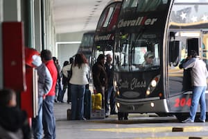 Cruce entre el Gobierno y los transportistas por los pasajes para personas con discapacidad