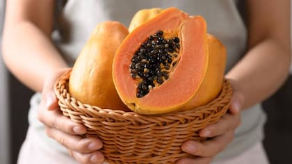 Desde infusiones hasta en el desayuno, esta fruta tropical puede consumirse de varias maneras