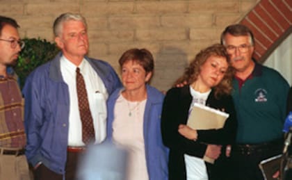 Desde la izquierda: Ken Sund, Francis y Carole Carrington, Raquel Pelosso y el agente federal Mark O´Sullivan