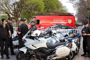 La Facultad de Derecho se prepara para recibir a Massa y Milei en medio de un fuerte operativo de seguridad