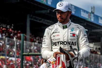 Desde las redes sociales, Lewis Hamilton enseña su activa participación en la batalla contra el racismo