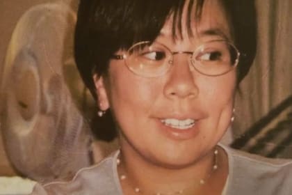 Desde muy joven asumió responsabilidades administrativas que la vincularon con el manejo cotidiano del dinero