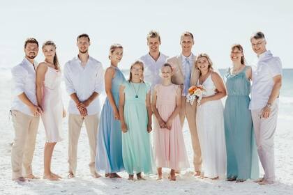 Desde que llegaron a Estados Unidos, la familia Romeike ha crecido con el nacimiento de dos hijos y el matrimonio de otros dos.