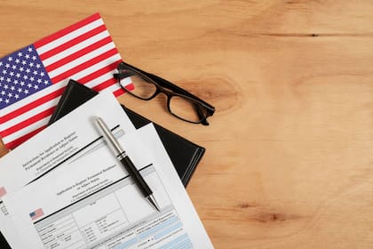 Desde septiembre los trabajadores extranjeros que quieran una visa H-1B tendrán que pagar US$100 mil