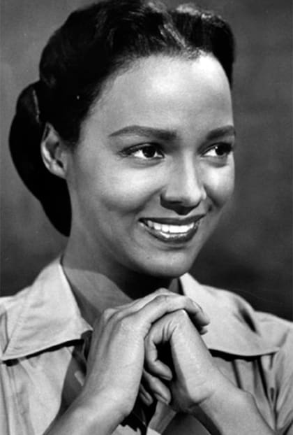 Desde su adolescencia, Dandridge cautivó al público con su carisma y su belleza