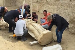 Pensaron que era una piedra y desenterraron una escultura milenaria