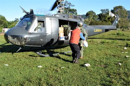 Despliegue de tropas del Regimiento de Cazadores de Monte de Tartagal en la zona de Salvador Mazza, en la conflictiva frontera con Bolivia