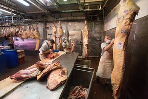 Cepo a la carne: alertan que peligran 100.000 puestos de trabajo