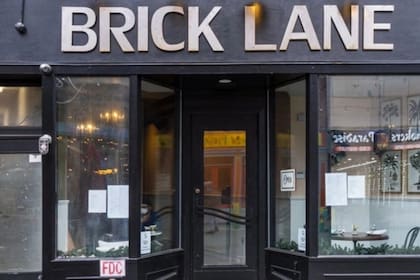 Después de 15 años de operación el resto se despidió de sus clientes en 2024. (Brick Lane Curry House)