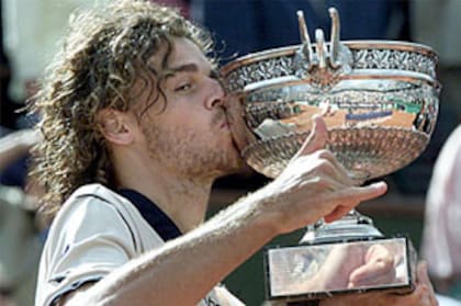 El brasileño Gustavo Kuerten ganó tres veces Roland Garros