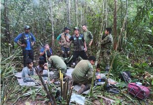 Después de 40 días encuentran con vida a los cuatro niños perdidos en la selva del Guaviare.