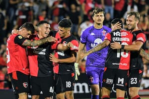 Newell’s terminó con la racha, pero no deja de estar envuelto en polémicas (y no necesariamente favorecido)