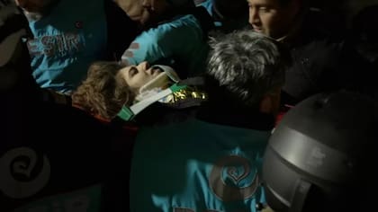 Después de haber sido sacada de los escombros, Merve preguntó: "¿Estoy viva de verdad?"
