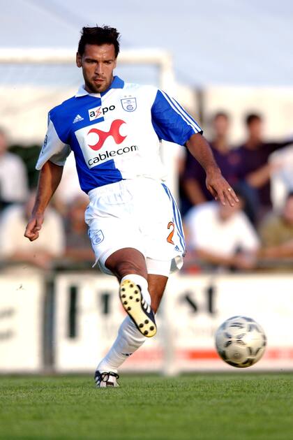 Después de jugar en Real Oviedo, en España, entre 1996 y 1999, Gamboa volvió a Europa y salió campeón de la Liga suiza con Grasshopper, en la temporada 2003/2004