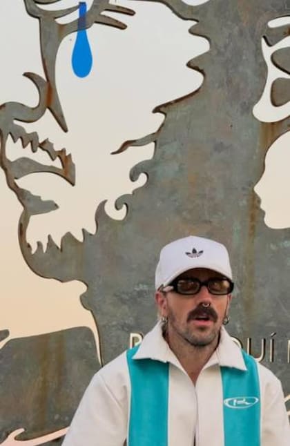 Después de la polémica por el sable corvo: intervinieron una figura de San Martín en San Lorenzo .