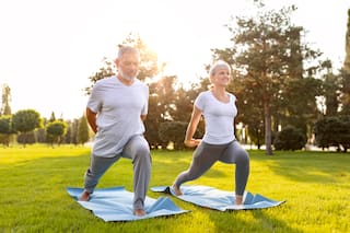 Cómo entrenar de forma segura y qué ejercicios evitar, según expertos