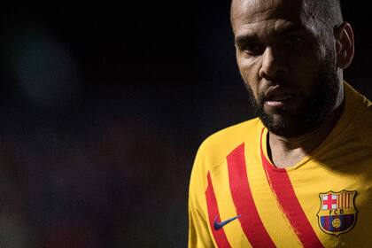 Después de más de cinco años de su anterior etapa, Dani Alves volvió a disputar un partido oficial con Barcelona