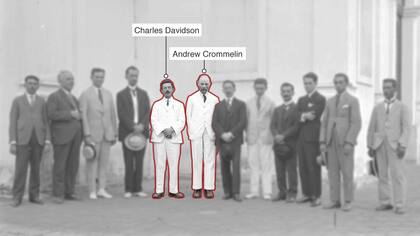 Después de muchos cambios de planes, el calculista Charles Davidson y el astrónomo irlandés Andrew Crommelin fueron los elegidos para ir a Brasil.