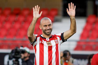 Después de quince años, Mascherano regresó al fútbol argentino
