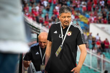 Después de su retiro, Penev se dedicó a ser entrenador