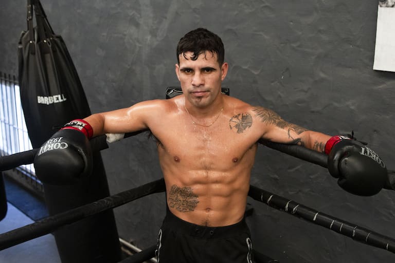 Gustavo Lemos, el boxeador invicto que buscarÃ¡ en Las Vegas un paso mÃ¡s hacia la gloria
