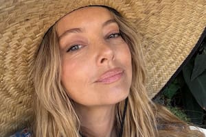 La actriz Bijou Phillips está hospitalizada y a la espera de un trasplante